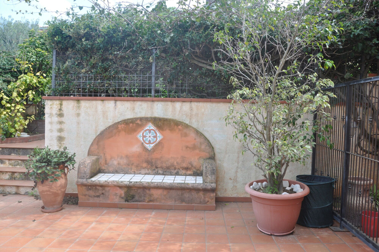 Others 5, Villa Giusy , Trapani