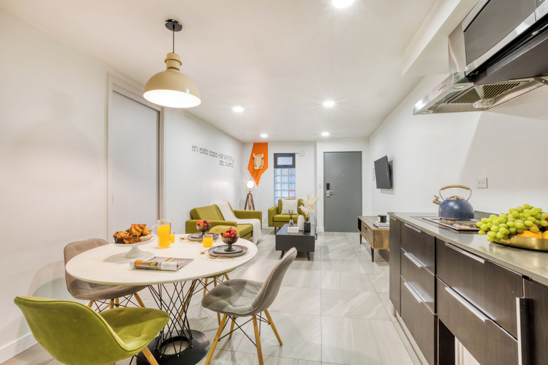 Dining Room 8