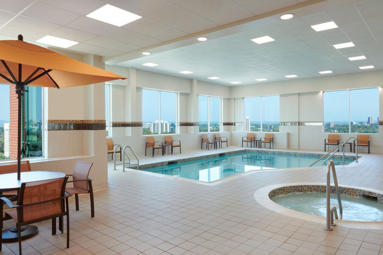Sport & Beauty, Courtyard by Marriott Ottawa East, Ottawa