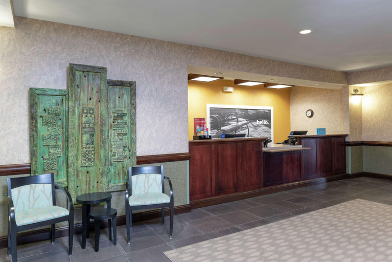 Public Area 2, Hampton Inn & Suites Valparaiso, Porter