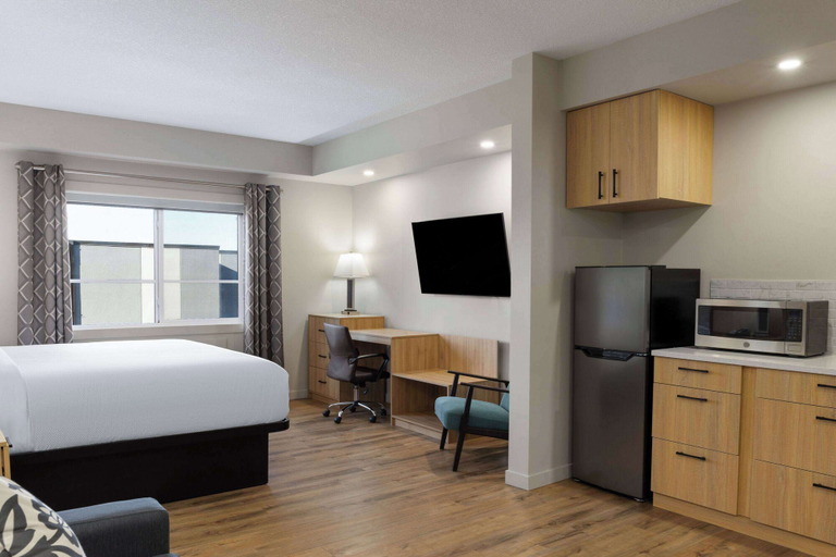 Bedroom 4, Baymont By Wyndham West Edmonton, Division No. 11