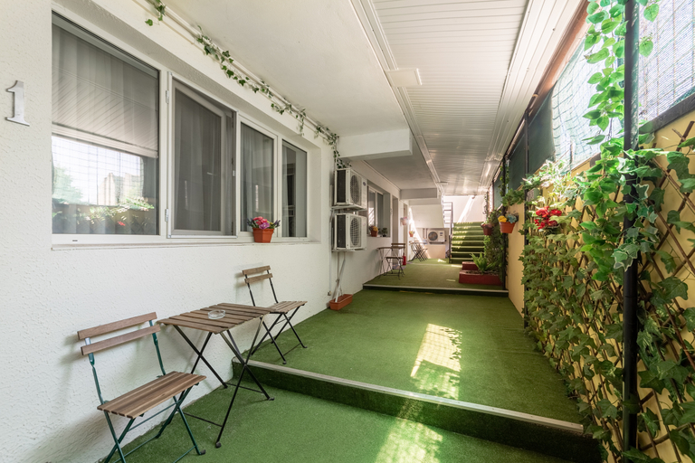 Public Area 2, Downtown Victoria Studios by Citybookings, Municipiul Bucuresti