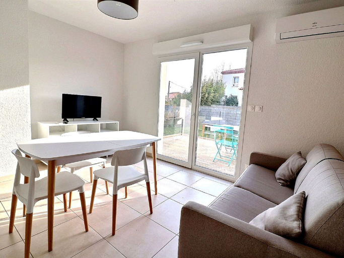 Others 4, Sunny Villa Stay in Serignan, Hérault