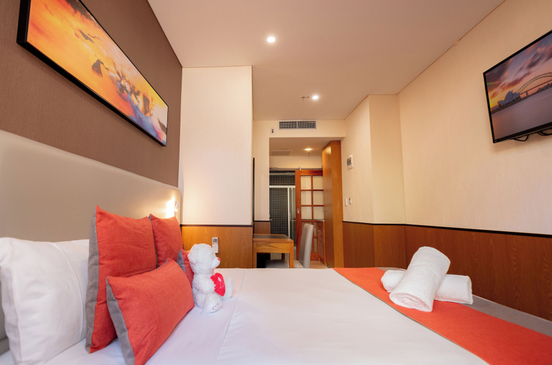 Bedroom 6