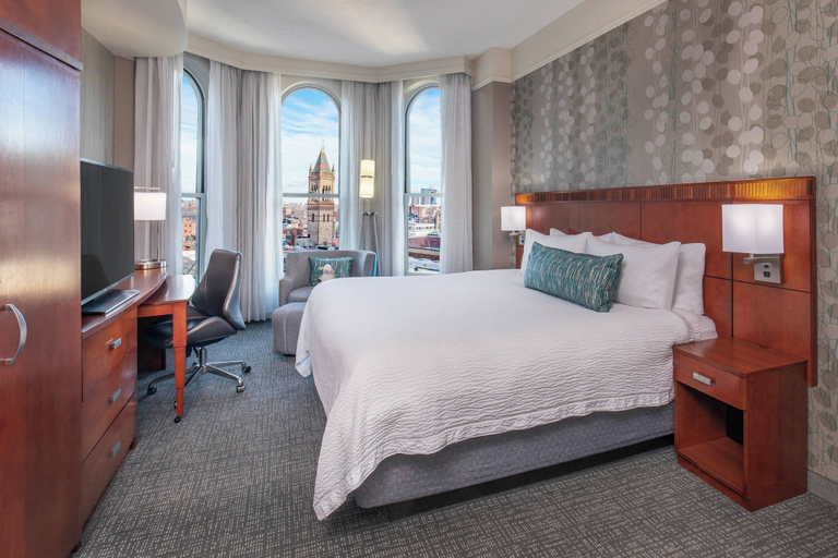 Bedroom 3, Courtyard by Marriott Boston Copley Square, Boston