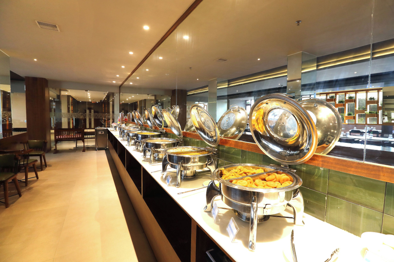 Food & Drinks 5, Magnet Hotel, Kannur