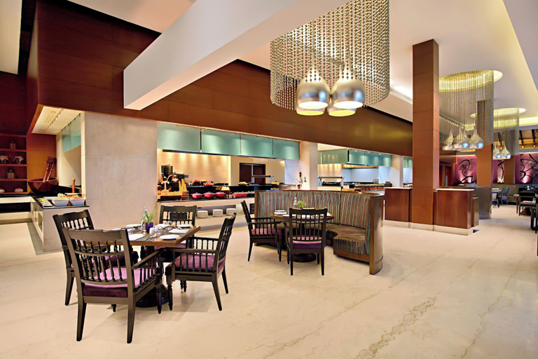 Food & Drinks 5, Le Meridien Kochi, Ernakulam