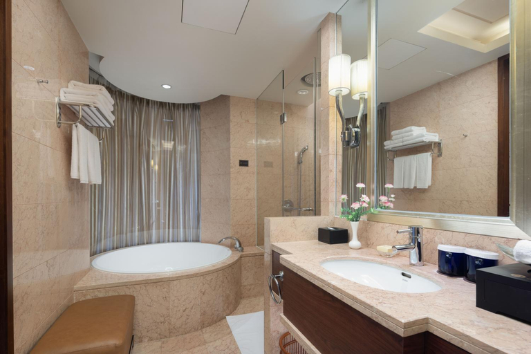 Bathroom 4