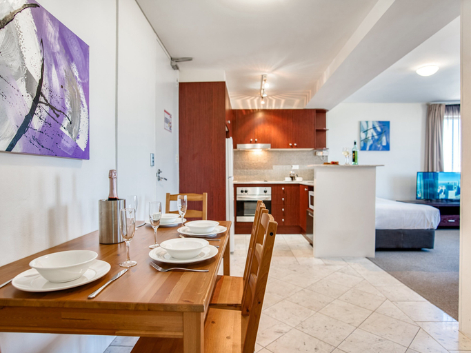 Dining Room 29