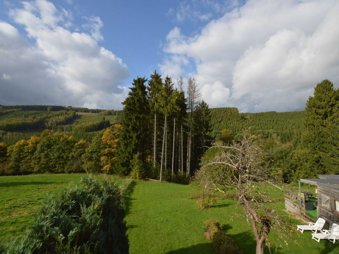 Others 5, Countryside Holiday Home in Stoumont With Terrace, Garden, Liège