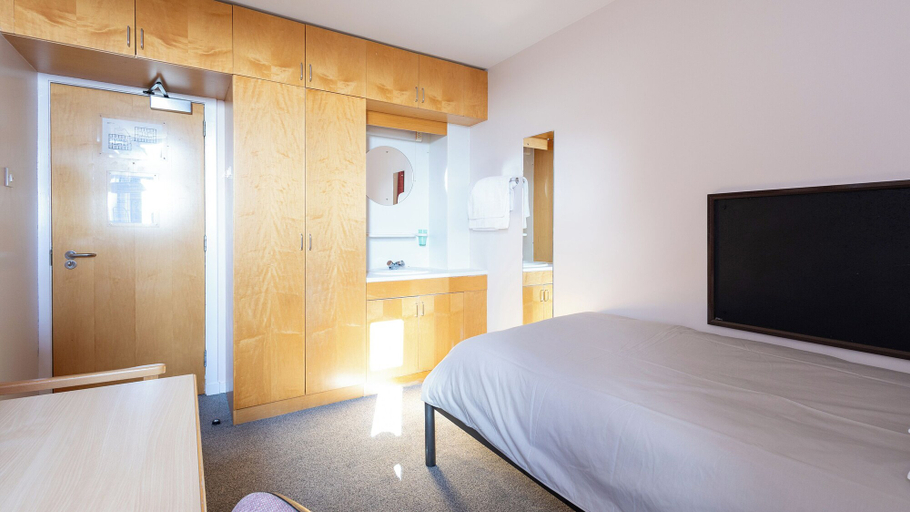 Bedroom 2, Summer Stays at The University of Edinburgh - Campus Accommodation, Edinburgh