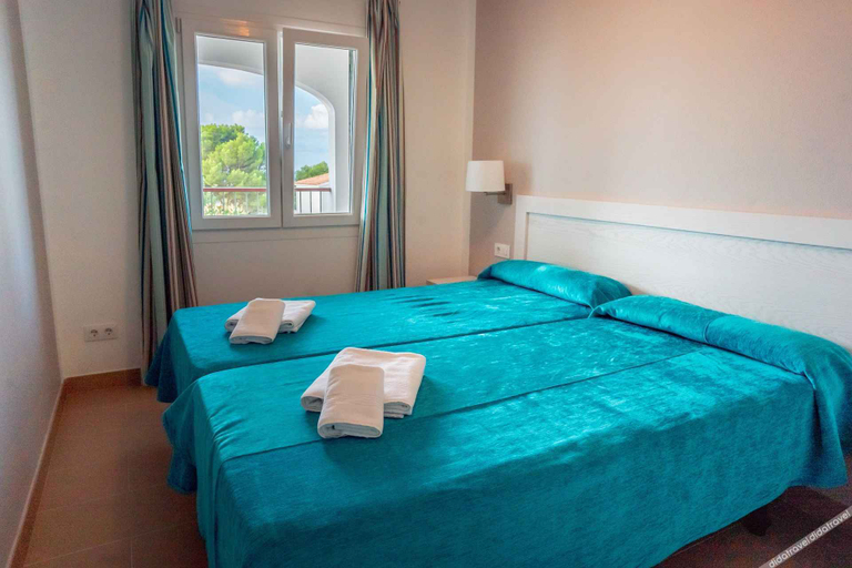 Bedroom, Apartamentos Seth Mestral y Llebeig, Baleares