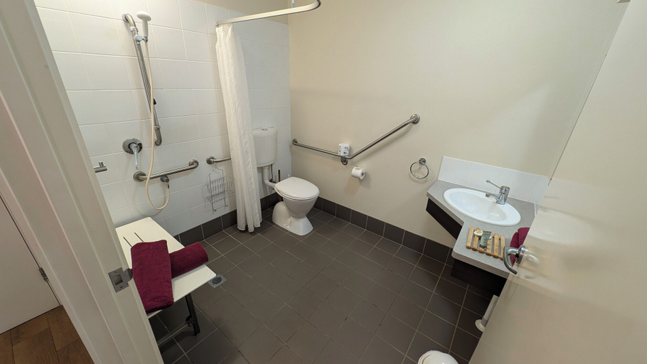 Bathroom 4, Weipa Motel Resort, Weipa