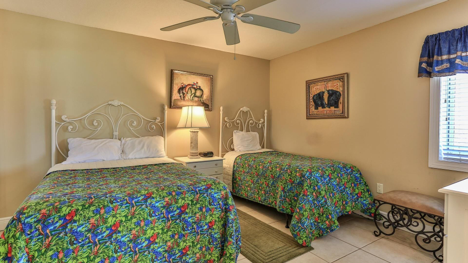 Bedroom 3, Destin Towers 111, Okaloosa