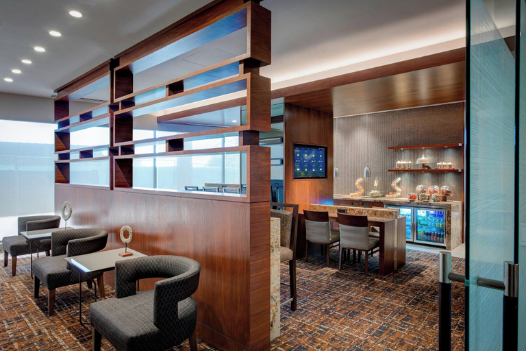 Food & Drinks 5, Houston Airport Marriott at George Bush Intercontinental, Houston