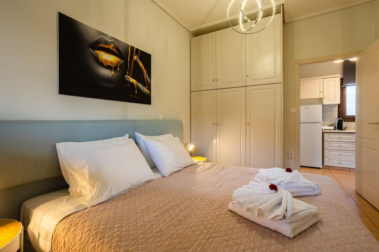 Bedroom 2, Stoupa Secret Haven - Spitiko Garden Hideaway, Peloponnese