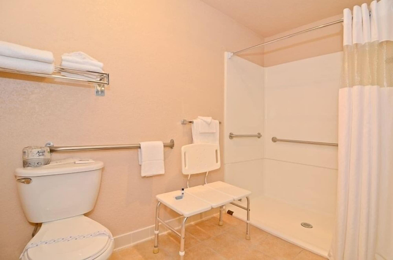 Others 5, Best Western Maritime Inn, Door