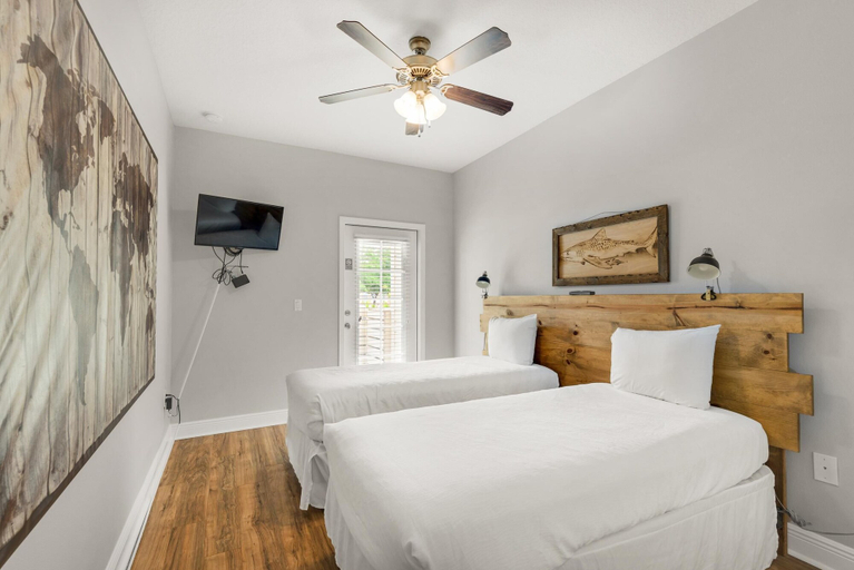 Bedroom 1, Vitamin Sea, Okaloosa