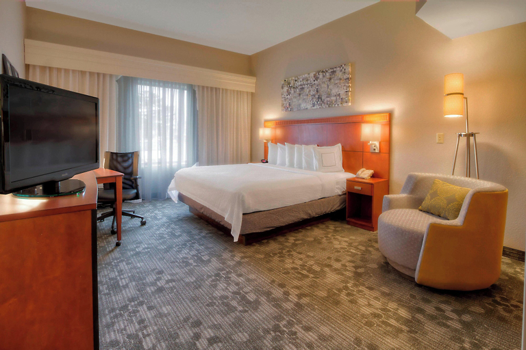 Bedroom 4, Courtyard by Marriott Memphis Germantown, Shelby