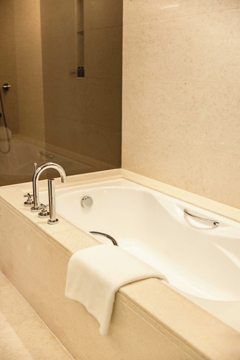 Bathroom 11