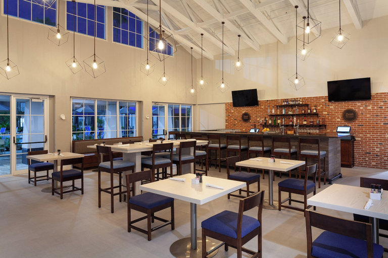 Food & Drinks 5, Four Points by Sheraton Orlando Convention Center, Orange