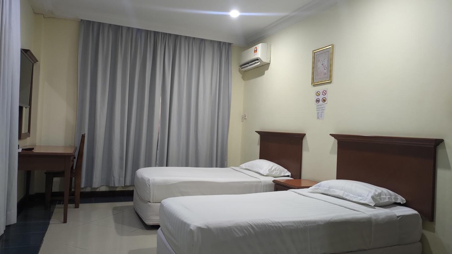 Others 4, The Upper Deck Hotel, Kudat