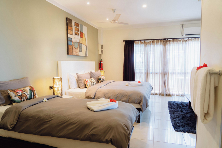 Bedroom 4, Smugglers Cove Beach Resort and Hotel, Ba