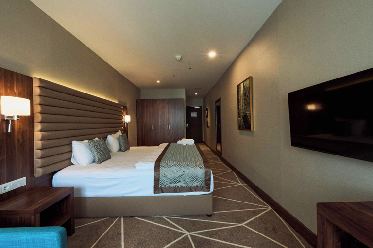 Bedroom 12
