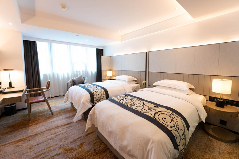 Bedroom 12