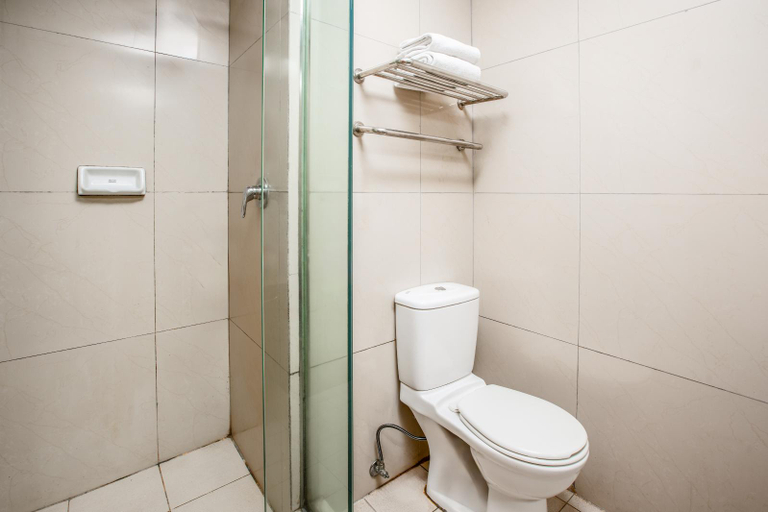 Bathroom 17