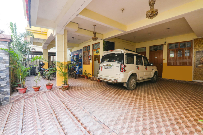 Others 5, FabExpress The Hudco Grand, Patna