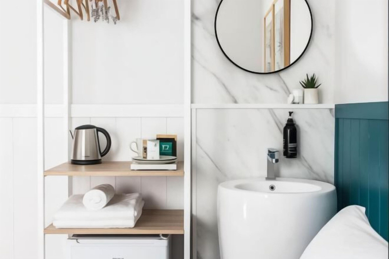 Bathroom 19