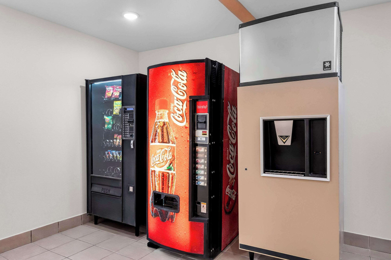 Food & Drinks 5, Econo Lodge Panguitch near Bryce Canyon, Garfield