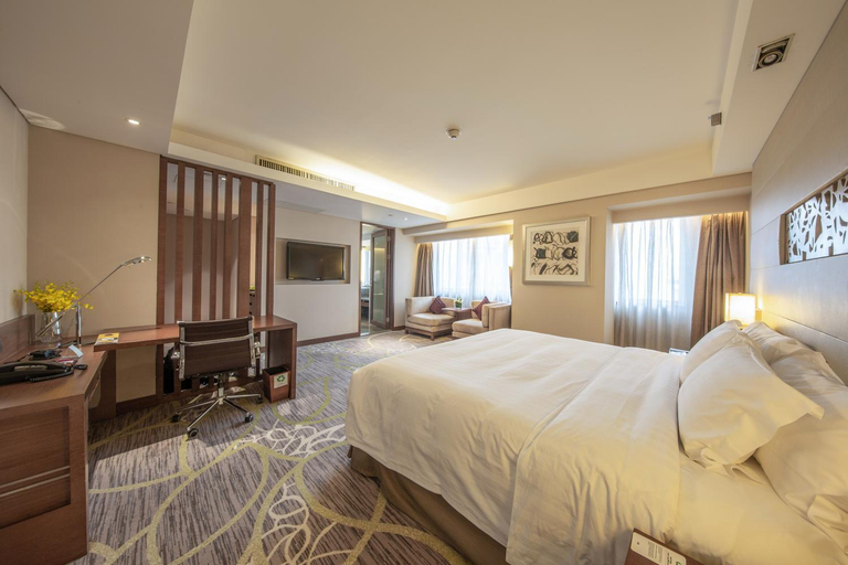 Bedroom 16