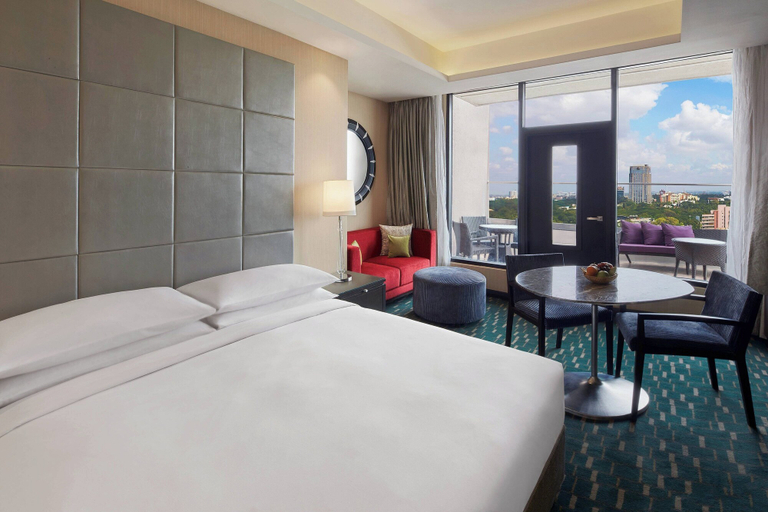 Bedroom 4, Renaissance Bengaluru Race Course Hotel, Bangalore