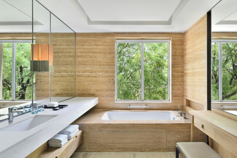 Bathroom 4, Aravali Marriott Resort & Spa, Delhi NCR, Faridabad