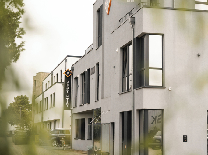 Exterior & Views 2, JustStay Grevenbroich Hotel & Apartments, Rhein-Kreis Neuss