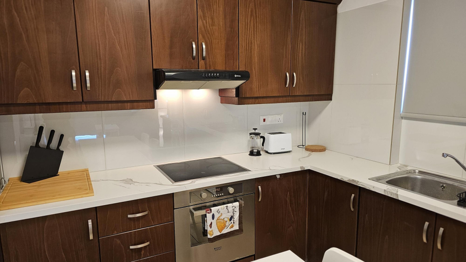 Room 4, 64 LCA - Stay Skyline Nest, Larnaca