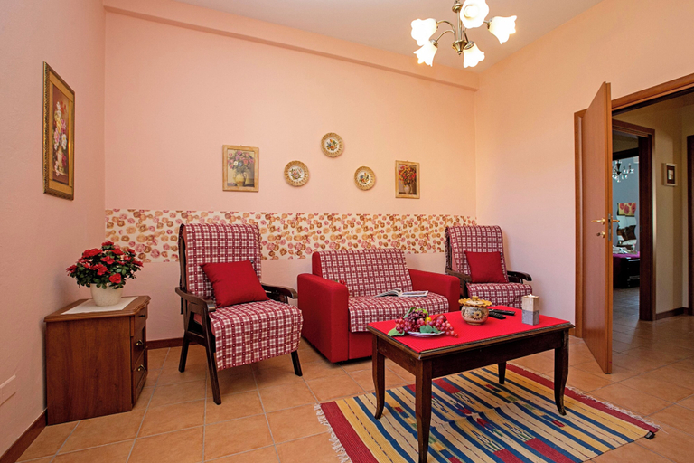 Others 5, Villa Mimosa - Apt 1, Brescia