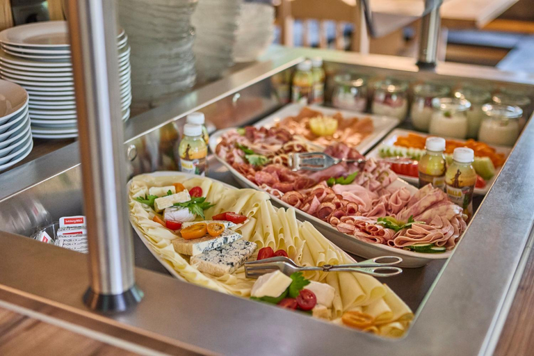 Food & Drinks 3, Platzhirsch Rooms - B&B - SELF CHECK-IN, Zell am See