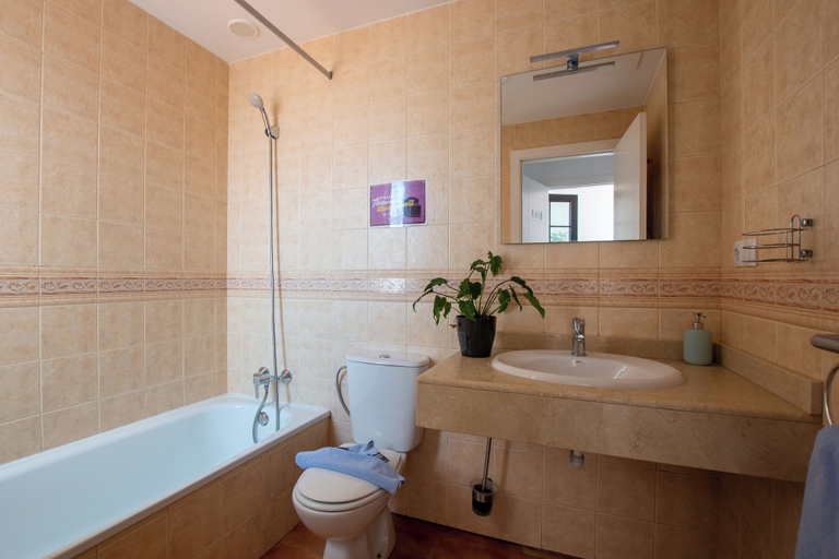 Bathroom 5, Surf Riders Fuerteventura - Adults Only, Las Palmas