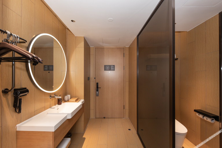 Bathroom 3, JIホテル(), Linfen