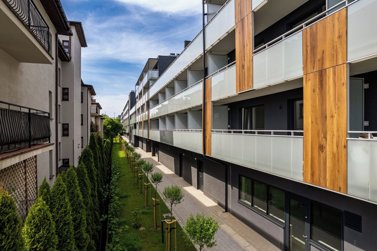 Exterior & Views 2, RentPlanet - Apartament Pileckiego, Warsaw