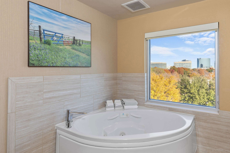Bathroom 4, Cambria Hotel Plano Frisco, Collin