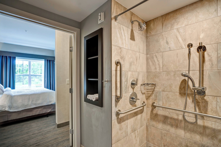Bathroom 5, Residence Inn Hamilton, Mercer