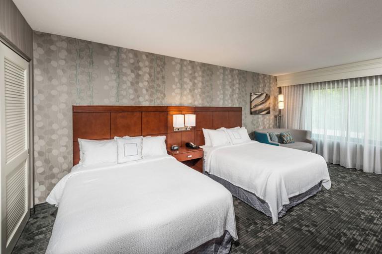 Bedroom 3, Courtyard by Marriott Bangor, Penobscot