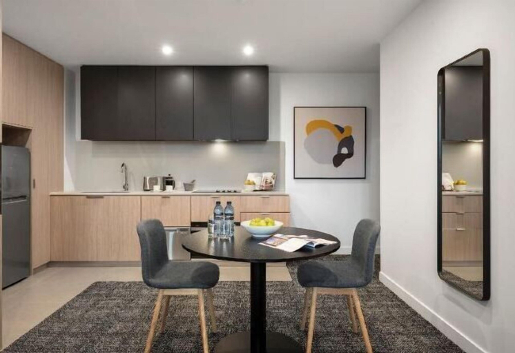 Dining Room 4