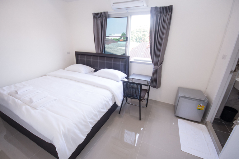 Bedroom 3, Nina Guesthouse, Phra Nakhon