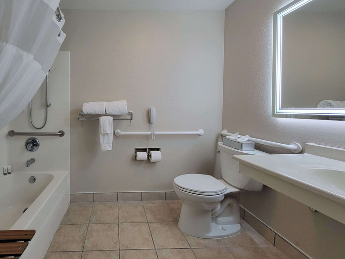Bathroom 3, Quality Inn Port Orchard, Kitsap