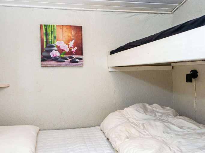 Bedroom 2, 5 Person Holiday Home in Ans By, Silkeborg